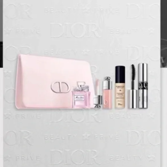 DIOR Makeup Set - Picture 2 of 5